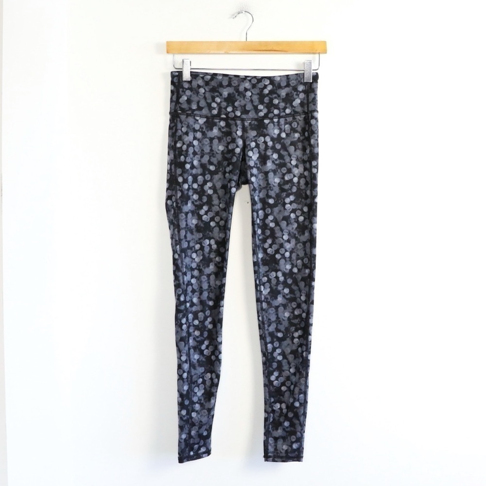 Athleta Chaturanga polka dot print grey leggings gym sport yoga workout active